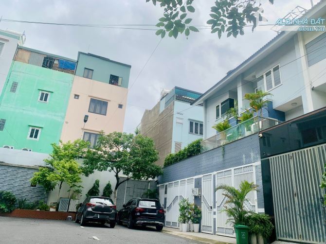 Nhà 3 Tầng đẹp 100m2 (5x20m) Sẵn Thu nhập thuê 35 Tr/th sát cao đẳng Công Thương 13 Tỷ - 3