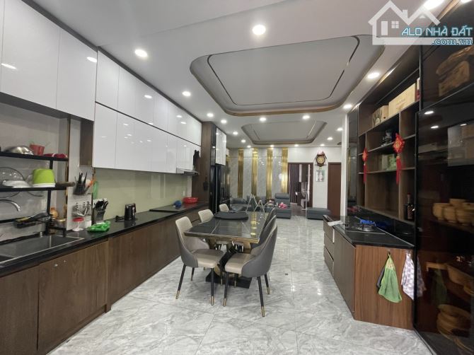 bán căn Biệt thự đường Bình Long 8x16,5m - 4 tầng có thang máy - 3