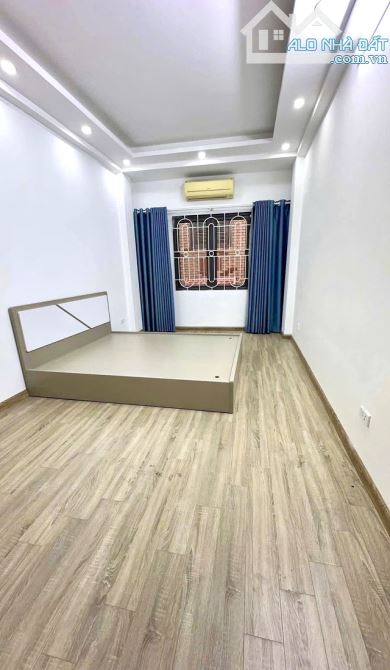 BÁN NHÀ NGÕ NÔNG GẦN OTO 30M2 x 4T - 3