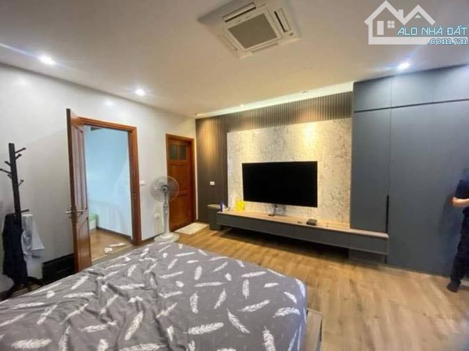 Bán Nhà Lạc Long Quân Tây Hồ 106m2 4 Tầng Dân Xây, Ô Tô Vào Nhà, Văn Phòng 25 Tỷ - 3