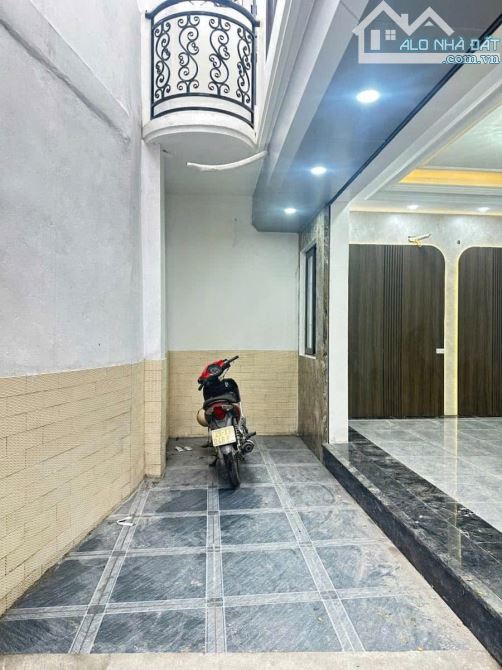 BÁN NHÀ PHỐ KHƯƠNG ĐÌNH , THANH XUÂN, THANG MÁY, DT 40M2, 6 TẦNG, MT 5.2M , GIÁ 9.9 TỶ - 3