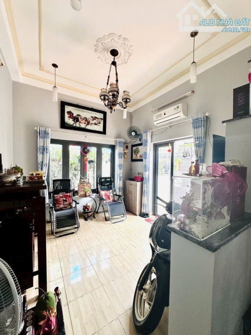Nhà HXT sát mặt tiền đường Bạch Đằng, DT 5,2 x 13m, 1T 2L ST, giáp Q.1, giá 11,5 tỷ TL - 3