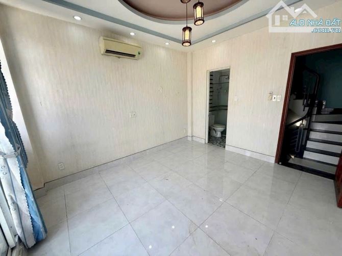 🏡HẺM XE HƠI 5M - LÊ VĂN SỸ - PHÚ NHUẬN - 5 TẦNG - 32M2 (4 x 8) - 4 PHÒNG NGỦ - CHỈ 5.x TỶ - 3