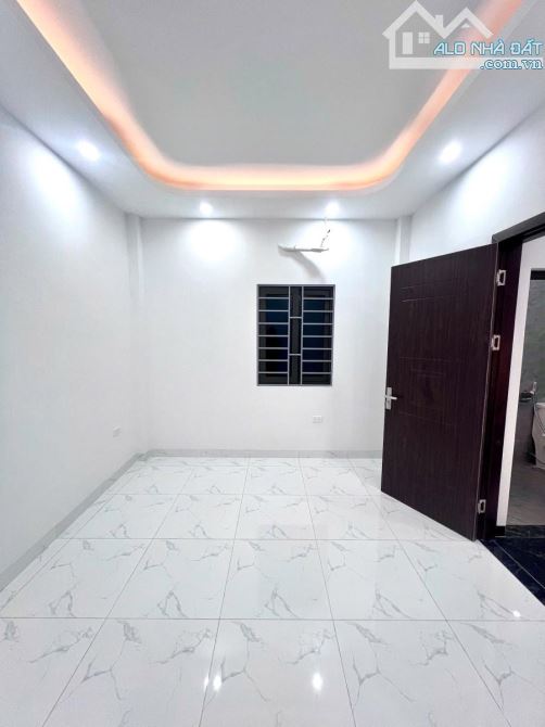 Giá còn rẻ! Nhà dân xây tại Hoài Đức 4 tầng,mặt tiền 6m, gần Quốc Lộ 32 , Giá 4 tỷ 3. - 3