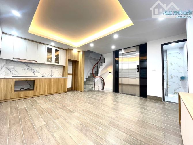 Phố Vip Thái Hà 40M2, 7Tầng Thang Máy, Mt:5m,Ô Tô Đỗ Cổng,Mới Koog, Nhỉnh 11Tỷ - 3