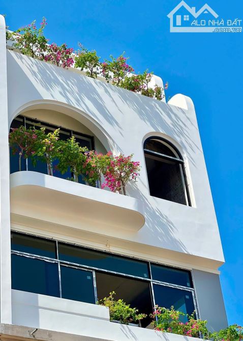 HOT ! Bán Nhanh Lô Góc Vaquarius Văn Giang Chỉ 137tr/m2 Cả Nhà Cả Đất. HTLS 24 Tháng - 4