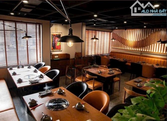 NHÀ CHO THUÊ, DT: 8X18M2, KẾT CẤU: TRỆT 3 LẦU, MT ĐƯỜNG SƯ VẠN HẠNH NGAY TRUNG TÂM QUẬN 10 - 4