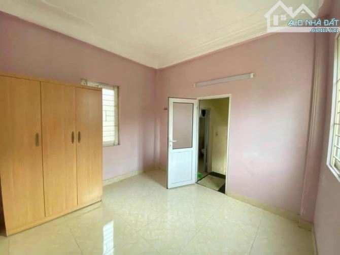 CẦN BÁN GẤP NHÀ KHU KIM GIANG.HOÀNG MAI  - Ô TÔ ĐỖ - 4