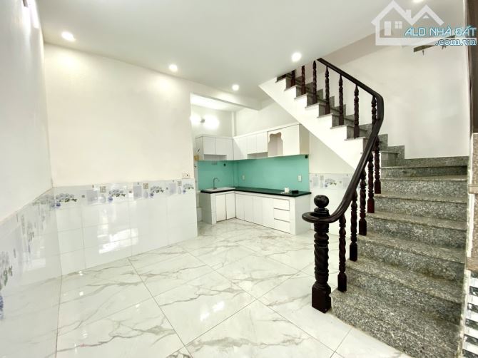 Bán nhà Tân Thới hiệp quận 12, 58m2, 2 tầng, 2 phòng ngủ,  nhỉnh 3 tỷ - 4