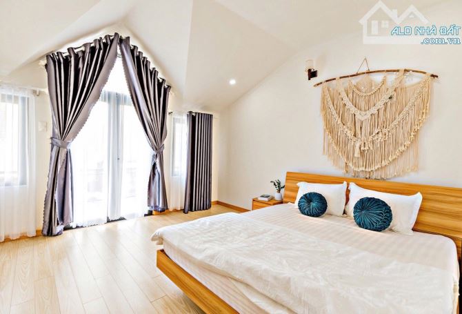 🏡NHÀ phố 4 tầng PHƯỜNG 8 đường nhựa OTO né nhau thông📍ra Hồ Xuân Hương 4 phút - 5