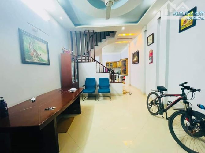 Bán Nhà  phố Yên Phúc Phúc La Hà Đông DT 39m2  4.5 Tầng - 6.95 tỷ - 6