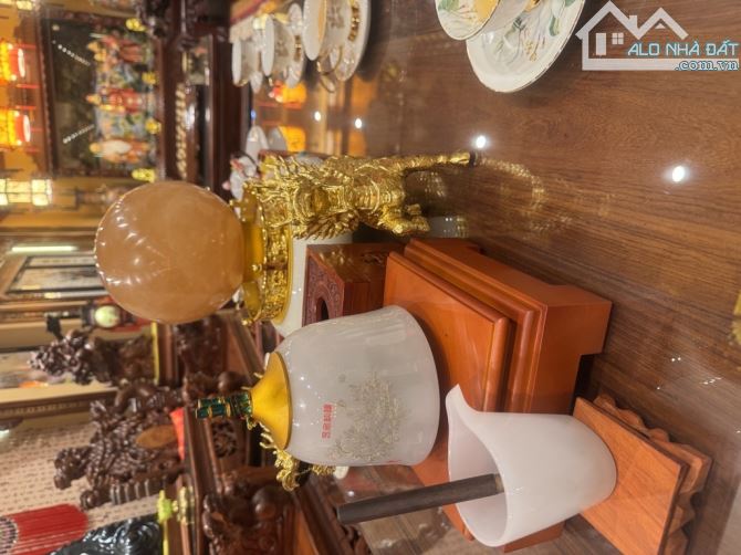 BÁN BIỆT THỰ 6 TẦNG VIP ĐẸP LUNG LINH TRUNG TÂM QUẬN 6, GIÁ 300 TỶ. TẶNG FULL NỘI THẤT - 6