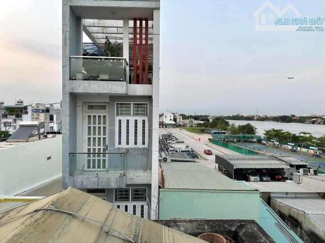 Bán nhà HXH BÌNH THẠNH - VIEW SÔNG - 70M2 - 4 TẦNG - GIÁ CHỈ 8.X TỶ - 8