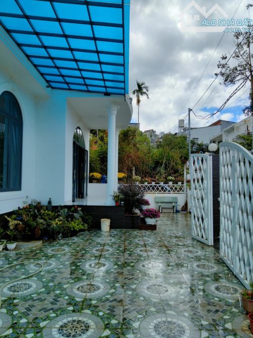 Biệt thự đẹp trung tâm Thành phố Bảo Lộc, gần Vincom, Full nội thất, nhỉnh 5tỷ