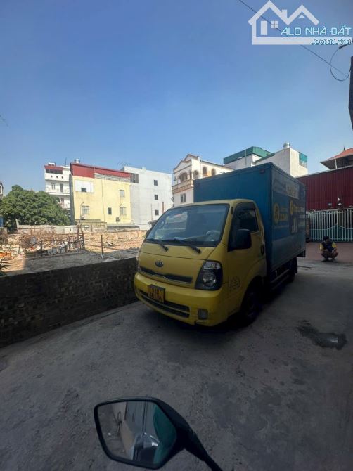 CỰC HIẾM 💥LÔ GÓC - Ô TÔ ĐỖ CỬA- SIÊU HẤP DẪN - HÌNH THỬA SIÊU ĐẸP - GIÁ ĐẦU TƯ CỰC TỐT.5t