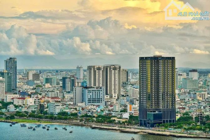 Siêu phẩm căn góc view sông & pháo hoa Đà Nẵng – Chỉ 5.3 tỷ, sổ hồng nhanh!