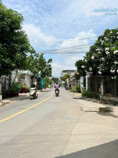 Bán đất hẻm số 235 đường võ văn hát.P long trường .Tp thủ đức