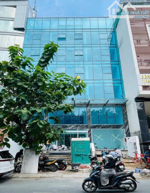 Bán Tòa Văn Phòng Mặt Phố Hoàng Đạo Thúy, Thanh Xuân DT 269m2, 9T, MT 9.8m. Giá Cực Rẻ