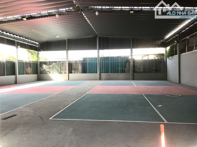 Mặt bằng 320mét đường liên phường đang làm pickle ball