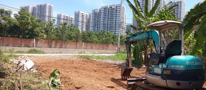 Lô đất ngay Vinhomes Q9, ngang 6m, 100m2, khu phân lô, HXH 8m, nhỉnh 4 tỷ