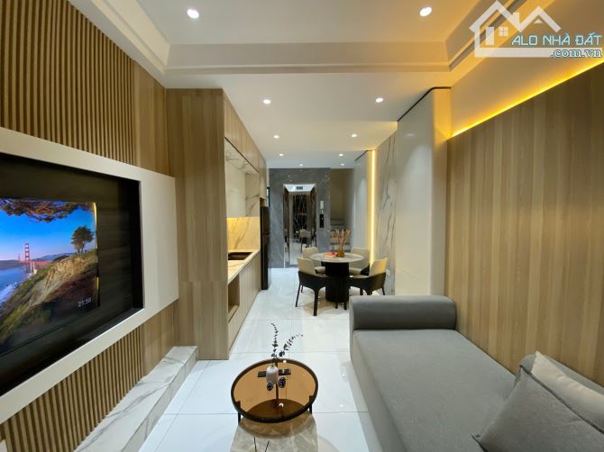 Bán nhà mới Cầu Am-Vạn Phúc 30/35m2 5 tầng thang máy ,full nội thất ,mặt ngõ thông ,7,8tỷ