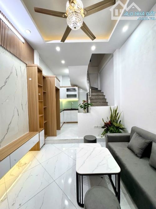 Một căn duy nhất Phân lô Đền Lừ 3.15 tỷ full nội thất như hình