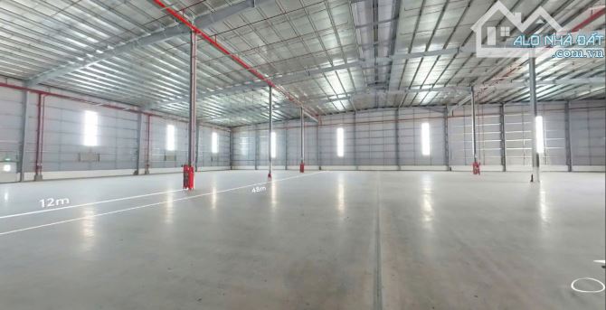 Cho thuê nhà xưởng Khu Công Nghiệp Bến Lức – Long An,diện tích:3.300m2