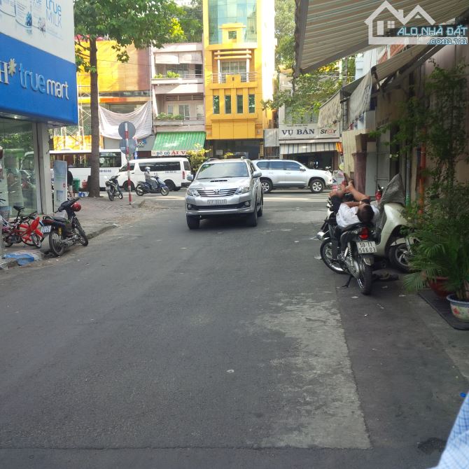 Bán nhà phố đường nội bộ rộng 8m Cộng Hòa, P.4, Tân Bình, kế bên siêu thị Lotte