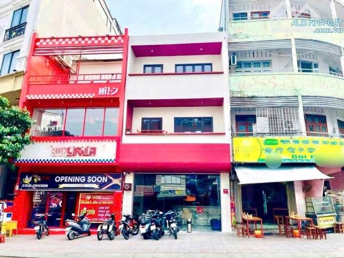 Cho thuê Mặt bằng ĐẸP, Nhà 300 m2 – MT Đinh Tiên Hoàng, Đa Kao, Quận 1 – 7mx15m-1T 2L-45Tr