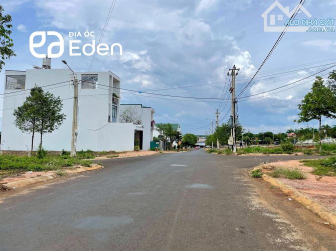 Bán đất khu đấu giá Võ Thị Sáu Lk06 - -Đường 15,5m : 2ty500