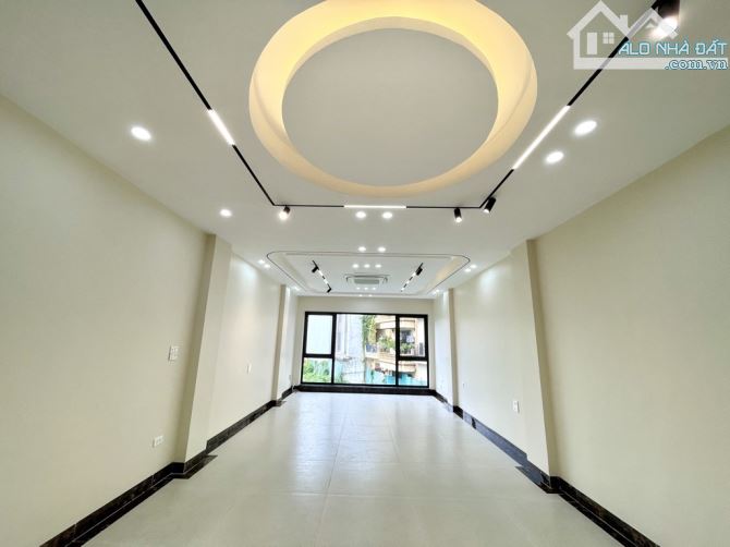 Bán nhà Mặt ngõ Phú Thượng 66m2 Ô TÔ -7 tầngThang máy, ngõ thông, MT 4m chỉ 16,x tỷ
