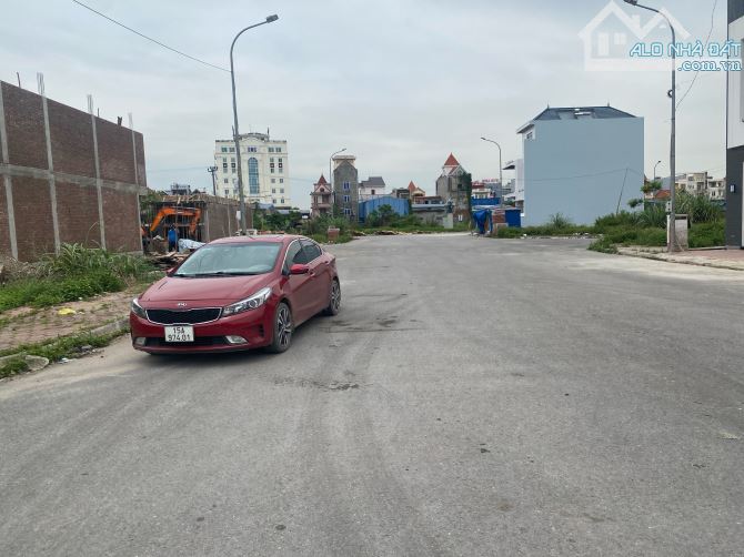 Bán đất tặng nhà khu D Bắc Sông Cấm chỉ 8,2 tỷ - 2