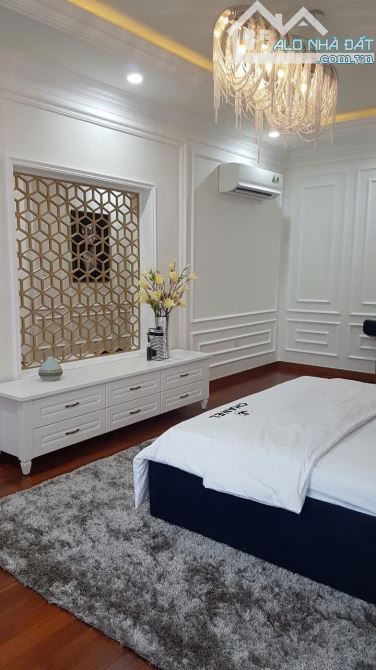 Bán nhà siêu khan hiếm MT ngay chợ Bến Thành Q.1 - 13x23m XD Hầm 7 tầng HĐT 60tr giá 150tỷ - 1