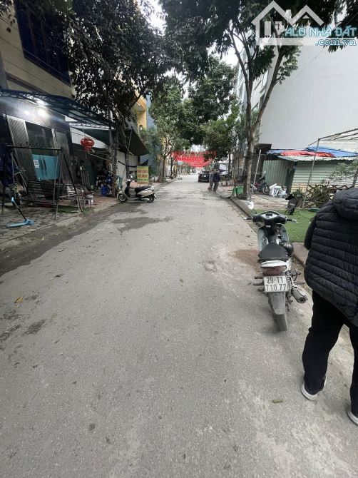 BÁN LÔ ĐẤT DV KHU D, YÊN NGHĨA, HÀ ĐÔNG, DIỆN TÍCH 50M2, MẶT TIỀN 4M, GIÁ 9.7 TỶ - 2