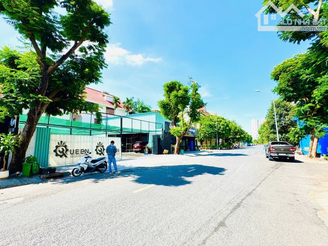 Bán Đất Biệt Thự 279m2(15,5mx18m) MT Đường 53 KDC Văn Minh,An Phú,Quận 2-Giá 185 triệu/m2 - 2