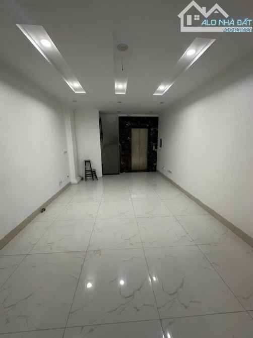 MẶT NGÕ 7T THANG MÁY, ÔTÔ TRÁNH KINH DOANH ĐỈNH 10m RA PHỐ TÂY SƠN 19.6 TỶ 50m2*MT 4.2m - 1