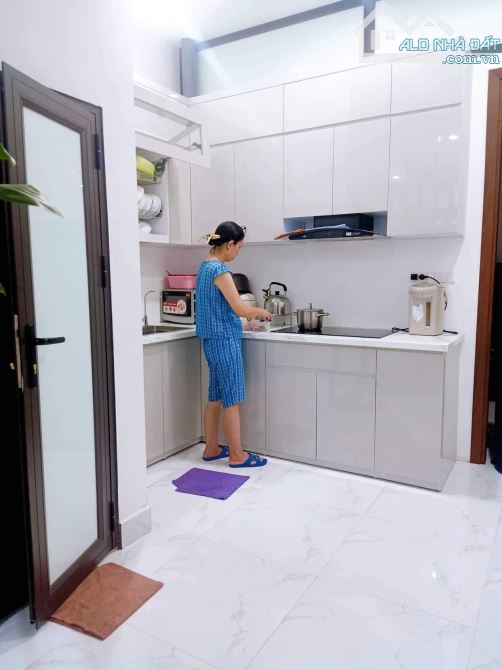 Nguyễn Trãi – TX, 40.7M2*4T, Ô tô đỗ cửa, giá chào 7.5 tỷ. - 1