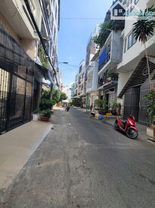 DIỆN TÍCH KHỦNG-THÔNG SỐ HIẾM-GIÁ RẼ-BÁN NHÀ C4-5,2×22-HẺM 8M 1 XẸC GẦN MT ÂU CƠ TÂN PHÚ - 1