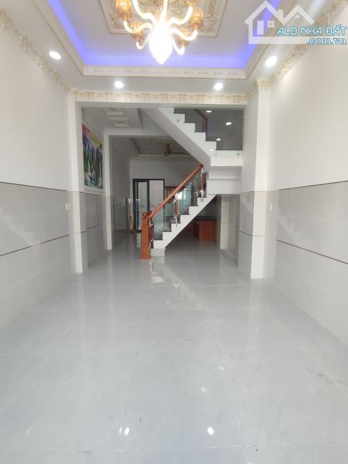 HƠN 5🧄XÍU - HẺM XE HƠI - 4 x 15 - BÌNH TÂN GIÁP TÂN PHÚ - 4TẦNG - 1