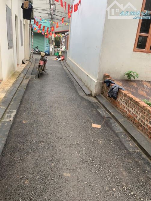 Cc gửi bán  56m2 tại Đông Trù, Đông Hội. Sát Vin Cổ Loa      Mặt tiền 4m     Đường rộng 3m - 1