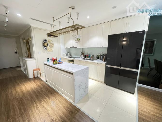 Bán CC cao cấp Sunshine Garden 108m2, 3PN, full nội thất xịn, view thành phố, sổ đỏ 7.5 tỷ - 1