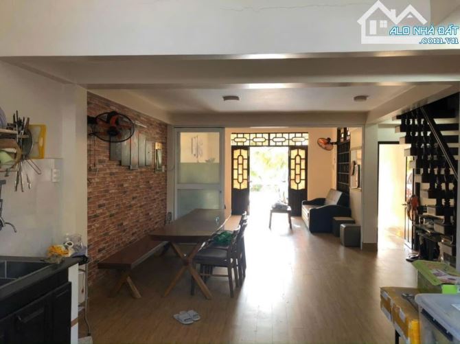 Bán Đất Khu Phố Tây Hòa Bình, Nguyễn Đình Chiểu 115m2 ngang 5m, có nhà cấp 4 giá 2,9 tỷ - 1