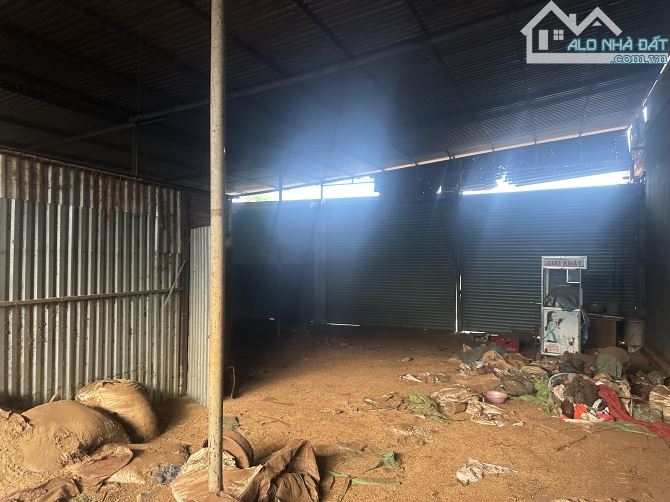 Cần bán nhà và kho 25m mặt tiền gần bên uỷ ban xã (Eadrong) - 1