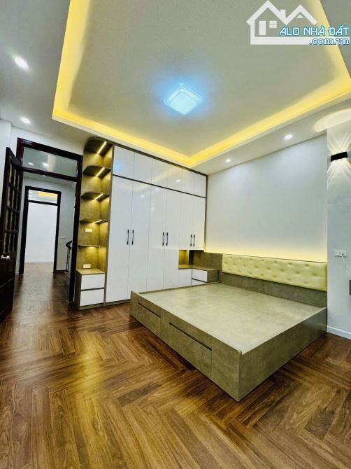 BÁN NHÀ NGÔ GIA TỰ. LONG BIÊN ,  4 TẦNG,38M, HƠN 5 TỶ - 1
