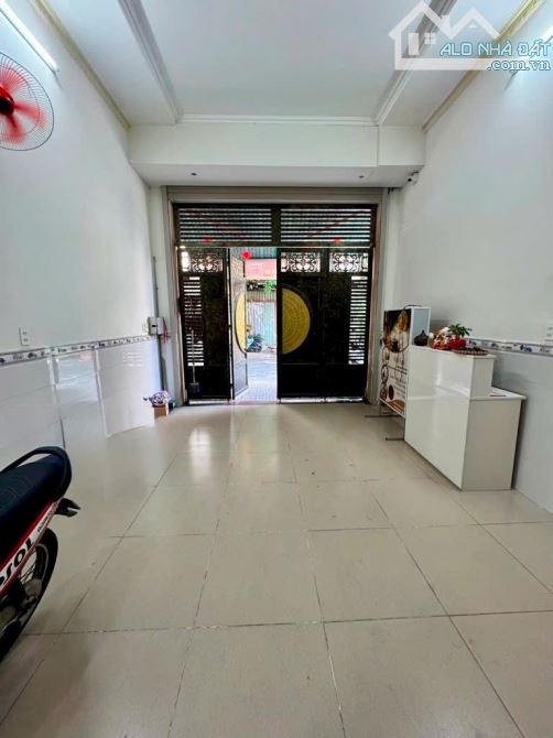 HẺM VIP 10M - SÁT MẶT TIỀN TRẦN THỊ DO - NGAY NGUYỄN THỊ KIỂU - 88M2 - 4 TẦNG - 7,9 TỶ - 1