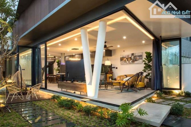 Bán Biệt Thự sân vườn khu K300 Q,TB. DT: 12x 28m ( 335m2 ) hầm 4 tầng, giá chỉ 50 tỷ. - 1