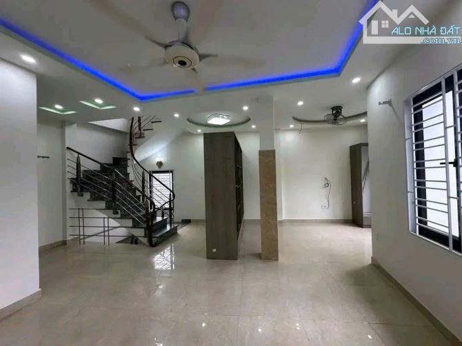 CHO THUÊ NHÀ mặt ngõ đầu đường Đà Nẵng - Ngô Quyền - Hải Phòng - 1