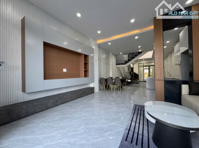 NHÀ 2 TẦNG GẦN KHU CÔNG NGHIỆP CẦU TRÀM TRỌN GÓI 1 TỶ 950 - 12