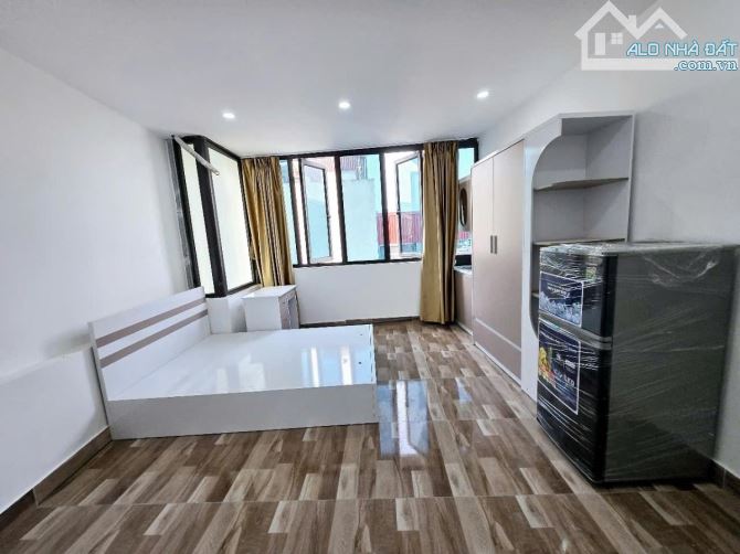 Gà Đẻ Trứng Vàng - Dòng Tiền Đều Đặn 40tr/th 41m2 - 5 tầng - MT 3,4m - Sổ Riêng - 12