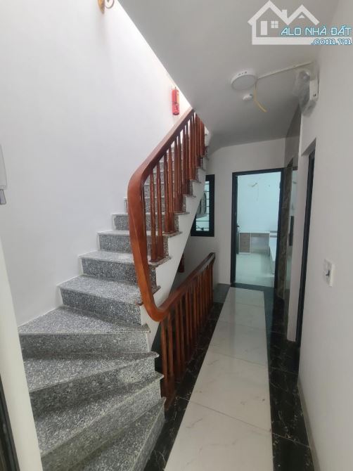 Gà Đẻ Trứng Vàng - Dòng Tiền Đều Đặn 40tr/th 41m2 - 5 tầng - MT 3,4m - Sổ Riêng - 15